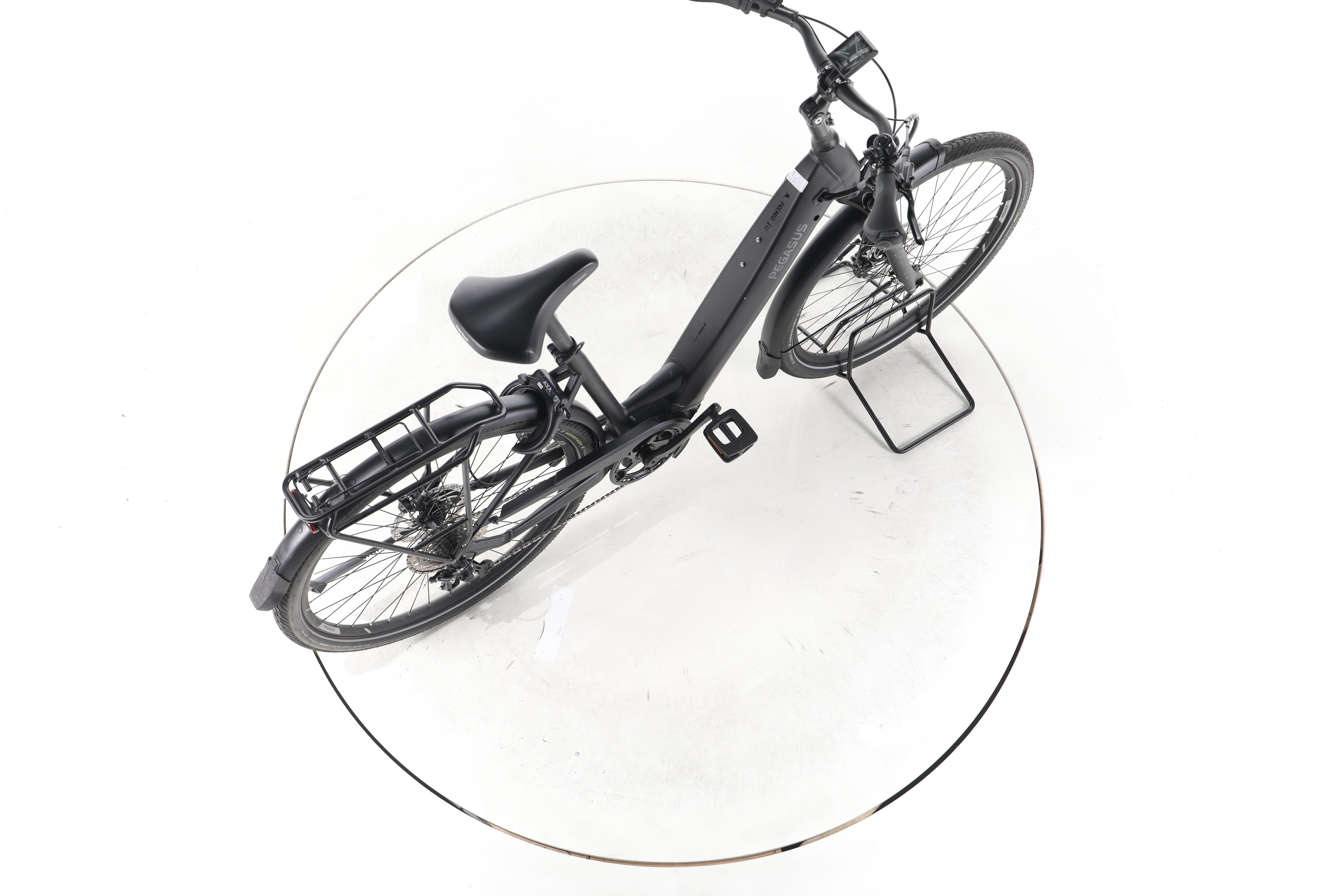 Pegasus Premio EVO Lite Trekking E-Bike Tiefeinsteiger - Image 24