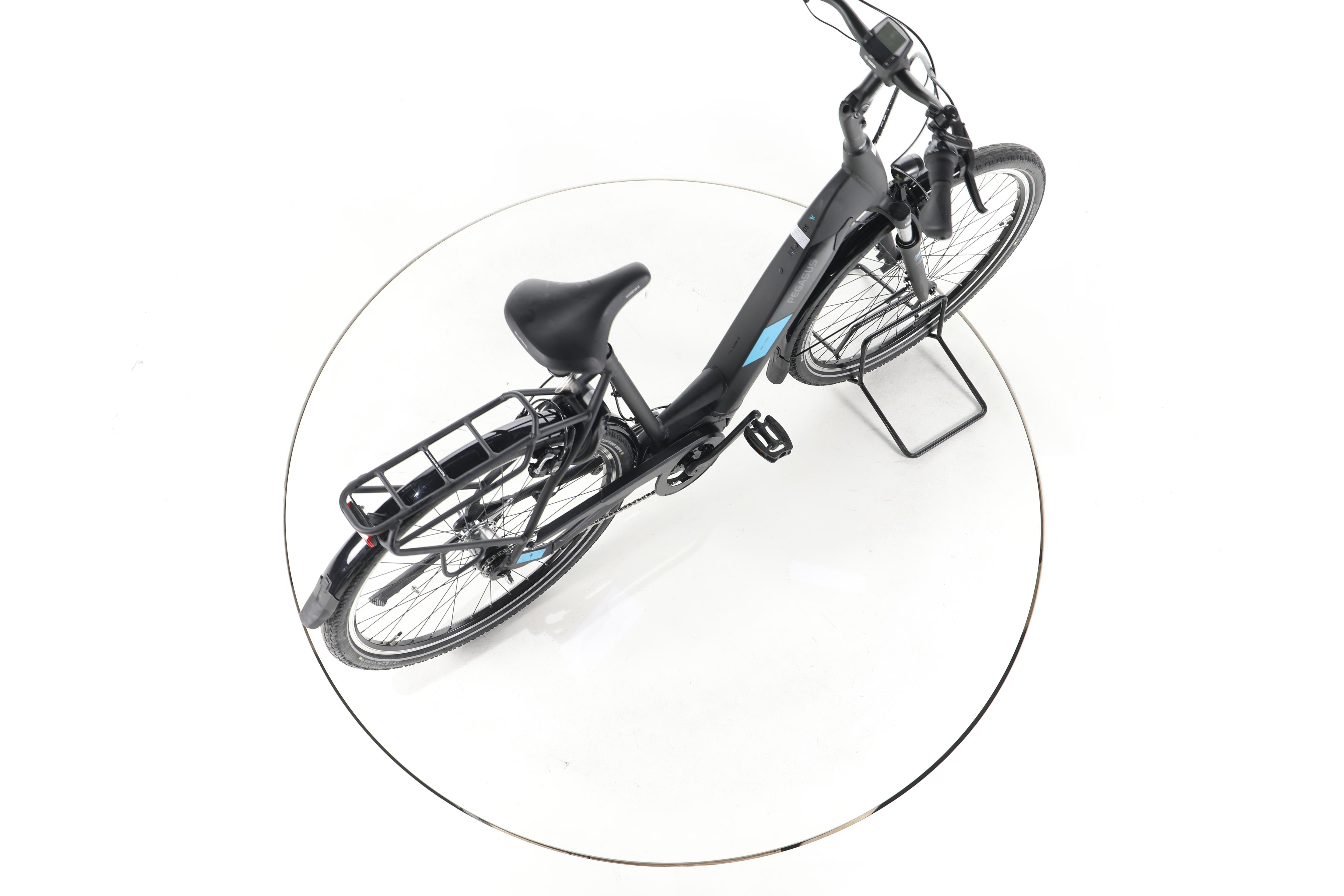 Pegasus Solero EVO 7R Plus City E-Bike Tiefeinsteiger - Image 24