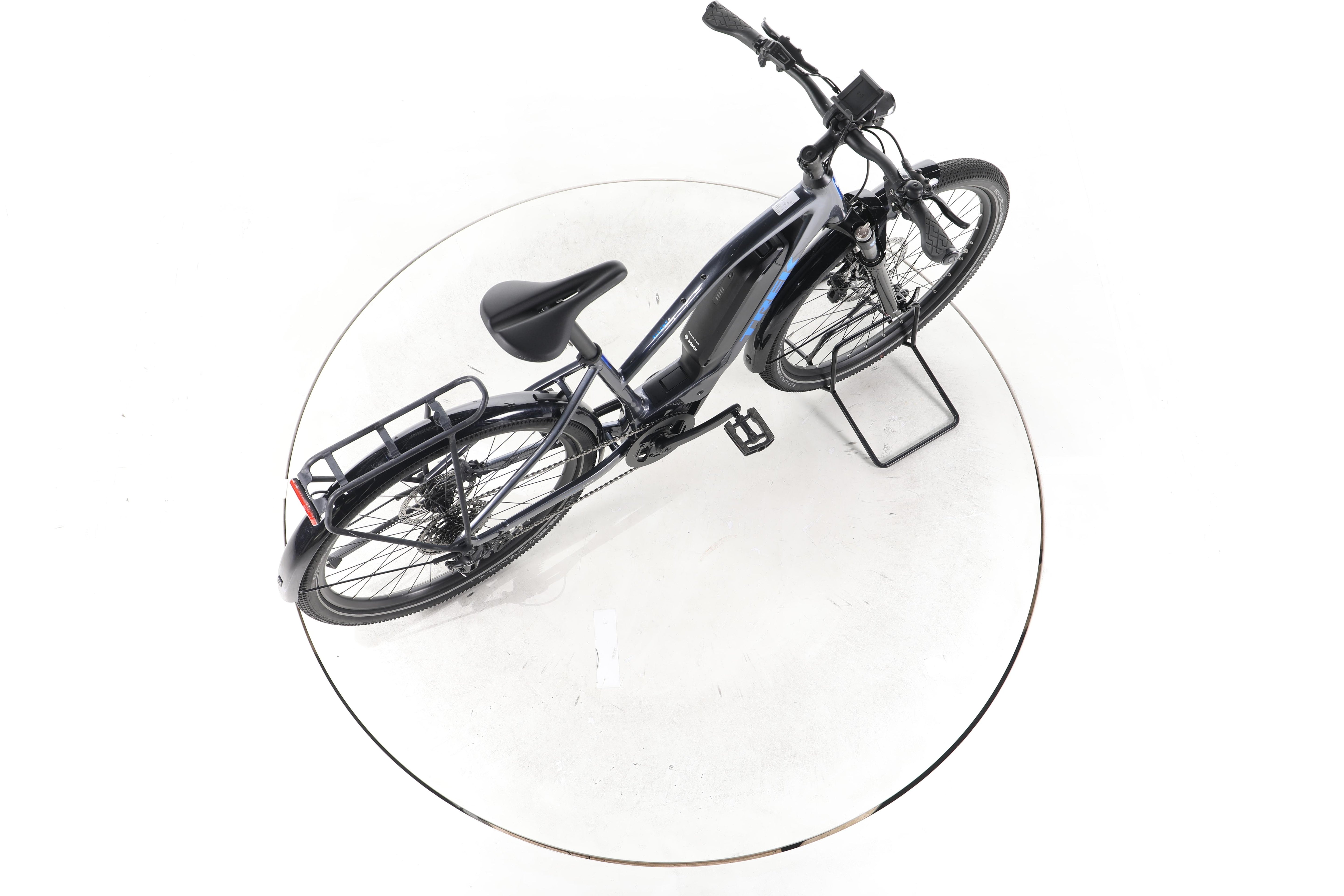 Trek Allant 6+ Trekking E-Bike - Image 24