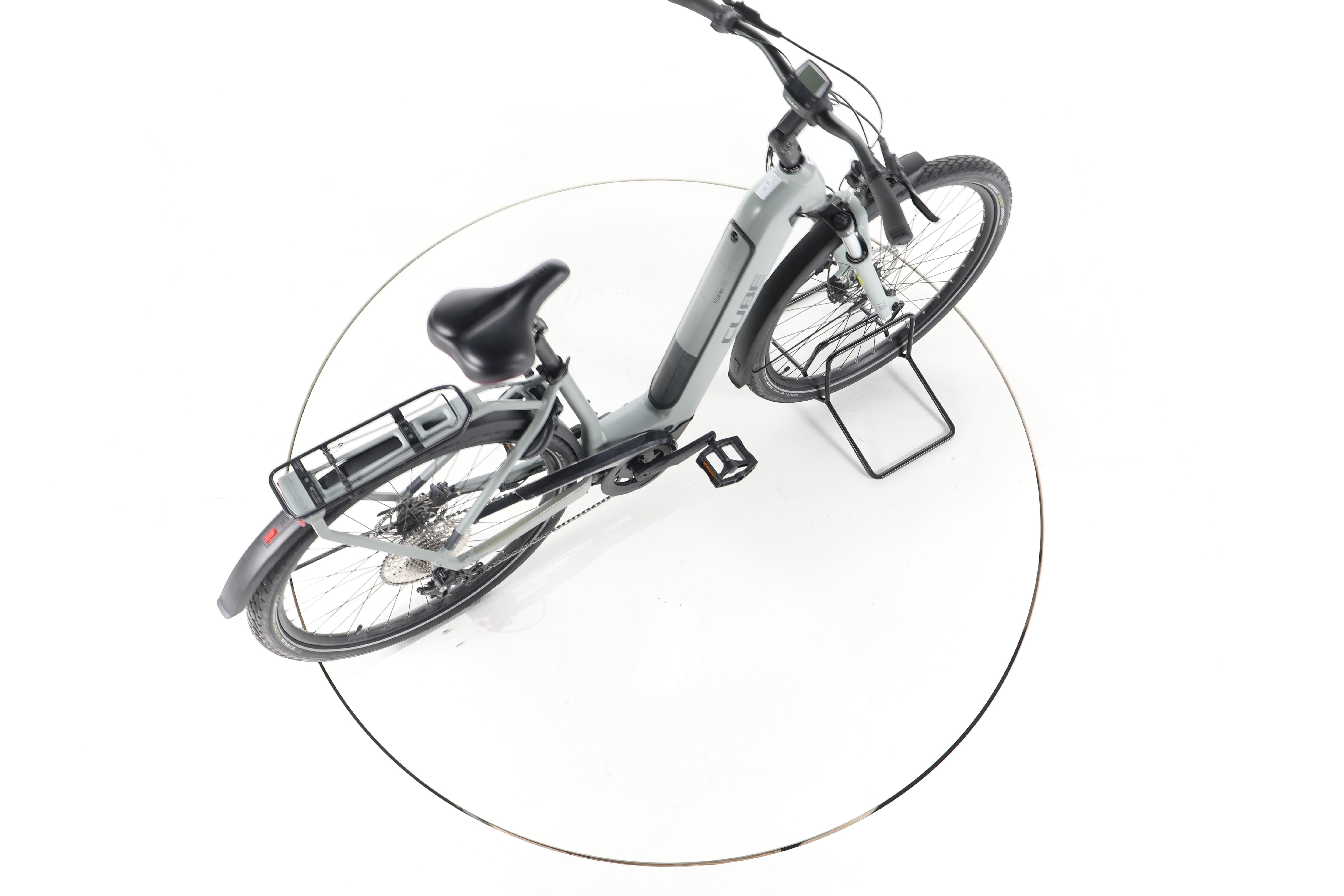 Cube Touring Hybrid Pro Trekking E-Bike Tiefeinsteiger - Image 24