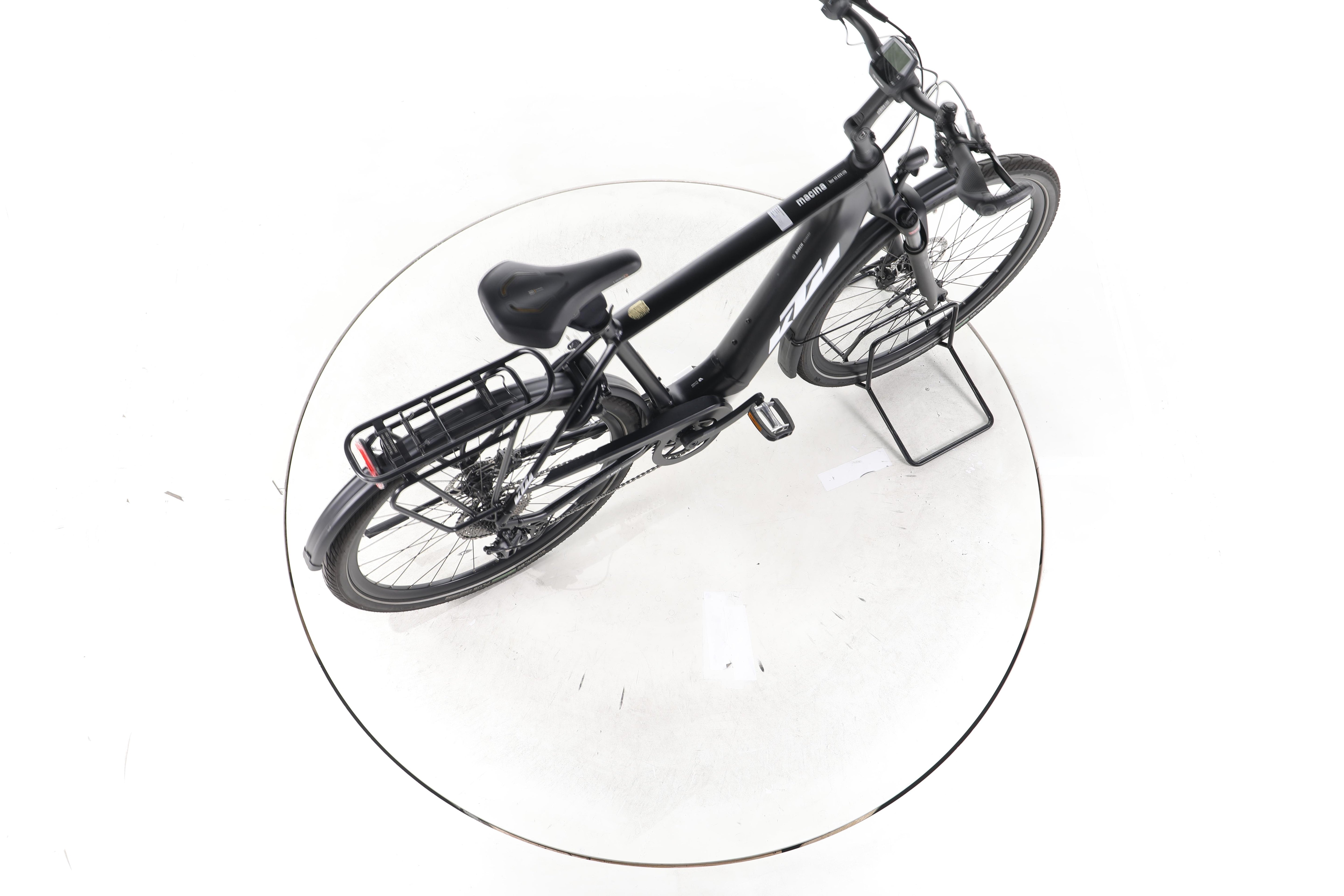 KTM Macina Tour CX625 Trekking E-Bike - Image 24